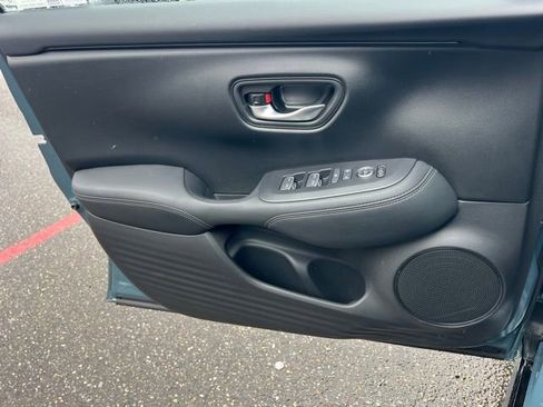 Used 2026 Honda HR-V EX-L image 13