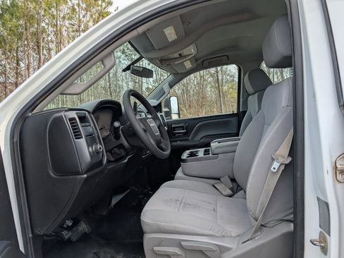 Used 2015 GMC Sierra 3500 2WD Crew Cab image 13