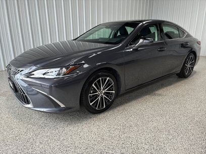 Used 2025 Lexus ES 350 w/ Premium Package