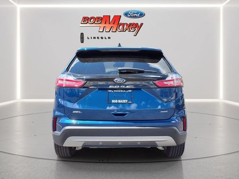 Used 2023 Ford Edge SEL w/ Convenience Package AWD/4WD image 6