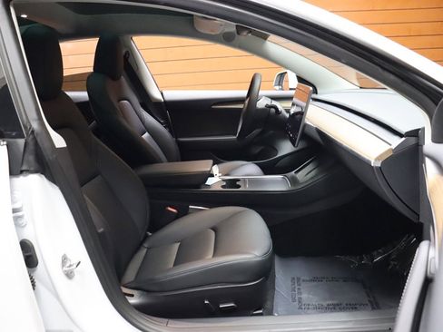 Used 2023 Tesla Model 3 Standard Range image 54