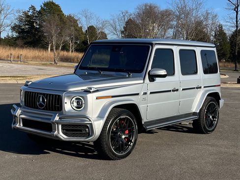 Used 2020 Mercedes-Benz G 63 AMG AMG w/ EXCLUSIVE INTERIOR PKG image 2