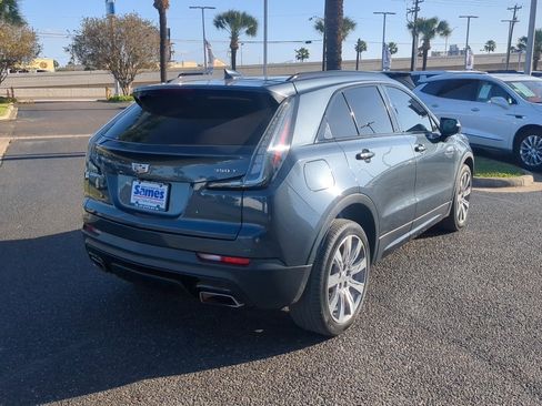 Used 2021 Cadillac XT4 Sport image 5
