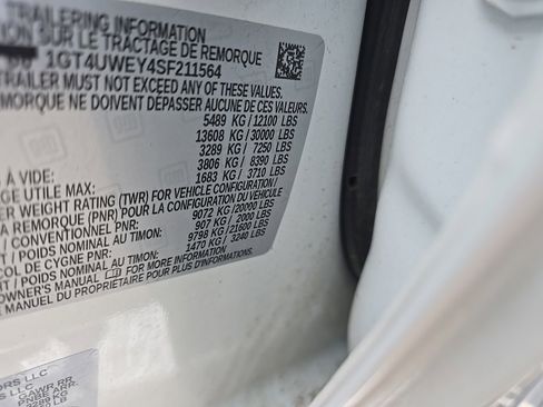 Used 2025 GMC Sierra 3500 Denali image 12