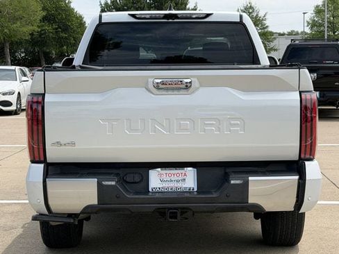 Used 2023 Toyota Tundra Limited AWD/4WD image 5