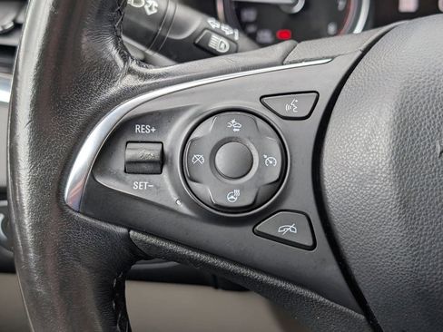 Used 2021 Buick Enclave Premium w/ Sun and Sites Package FWD image 22