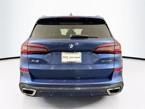 Used 2021 BMW X5 xDrive40i w/ M Sport Package AWD/4WD image 12