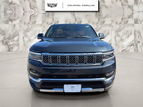 Used 2022 Jeep Grand Wagoneer Series III w/ Rear Seat Video Group 1 AWD/4WD image 8