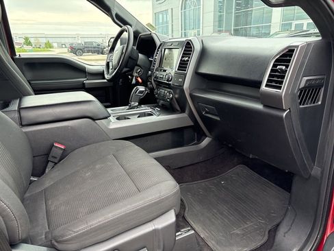 Used 2016 Ford F150 XLT w/ Equipment Group 302A Luxury AWD/4WD image 14