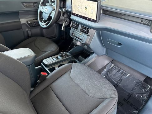 New 2025 Ford Maverick XL image 14