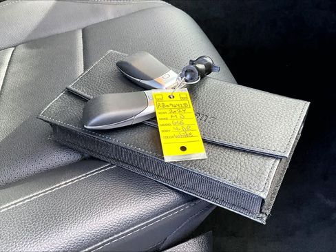 Certified 2024 Mercedes-Benz GLS 450 4MATIC image 15