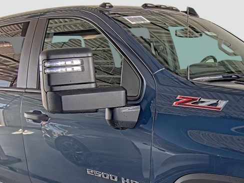 New 2026 Chevrolet Silverado 2500 Custom w/ Custom Value Package AWD/4WD image 17