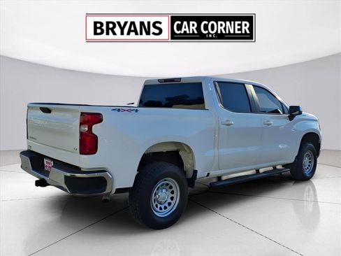 Used 2023 Chevrolet Silverado 1500 LT w/ Work Truck Package image 18