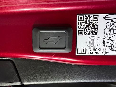 Used 2023 Toyota RAV4 Limited AWD/4WD image 57