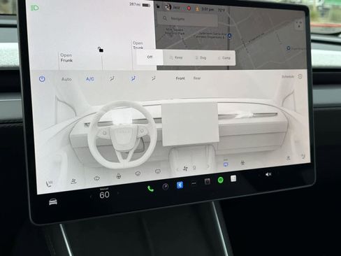 Used 2026 Tesla Model Y 2WD image 16