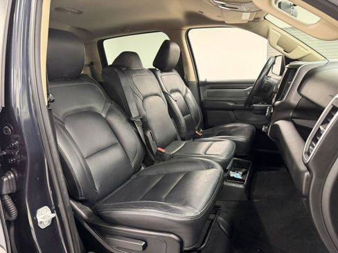 Used 2020 RAM 1500 Big Horn image 34