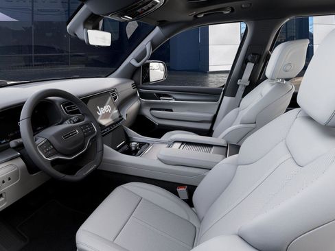 New 2026 Jeep Grand Wagoneer 2WD image 22