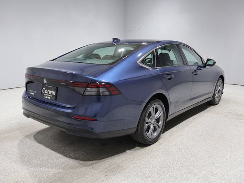 Used 2024 Honda Accord EX image 2