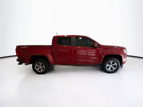 Used 2018 Chevrolet Colorado Z71 AWD/4WD image 8