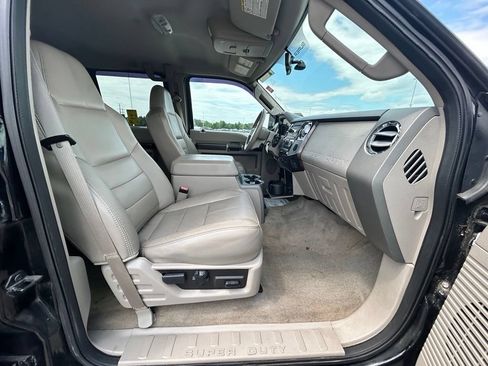 Used 2008 Ford F250 Lariat RWD image 13