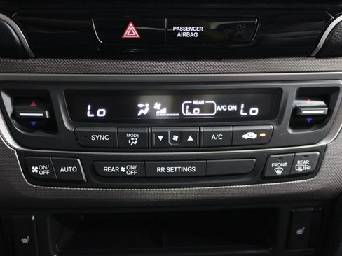 Used 2025 Honda Ridgeline RTL image 16