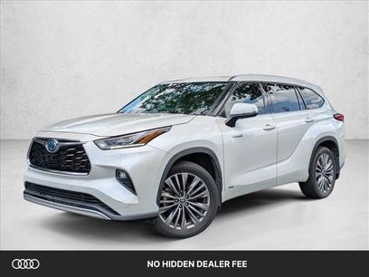 Used 2021 Toyota Highlander Platinum