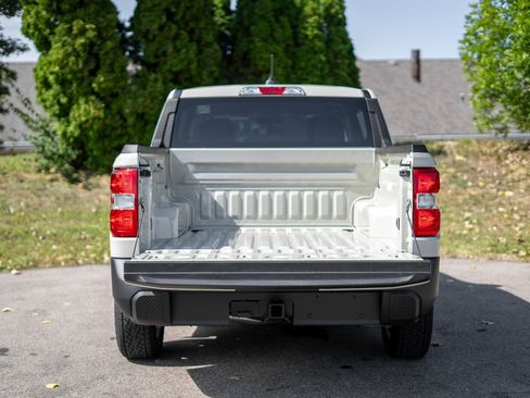 New 2025 Ford Maverick XLT w/ XLT Luxury Package image 7