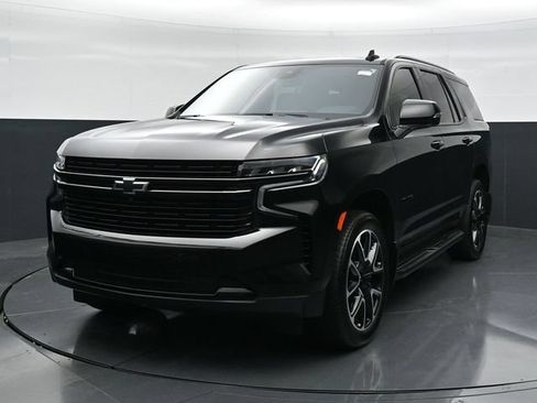 Used 2023 Chevrolet Tahoe RST w/ Luxury Package AWD/4WD image 5