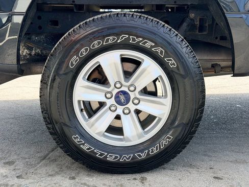 Used 2019 Ford F150 XLT image 28