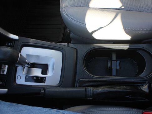 Used 2015 Subaru Forester 2.5i Limited image 23