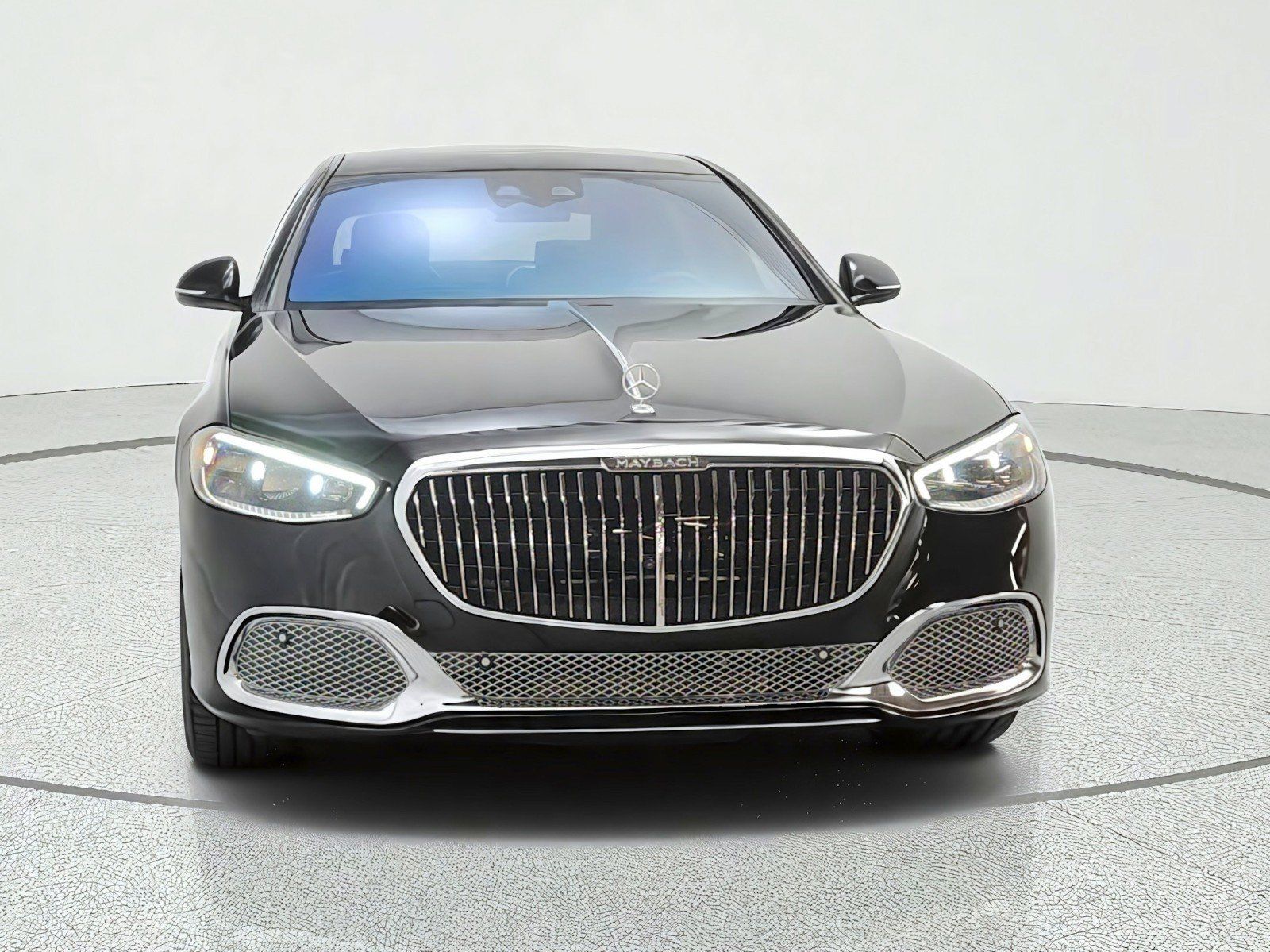 Certified 2023 Mercedes-Benz Maybach S 680 4MATIC image 2