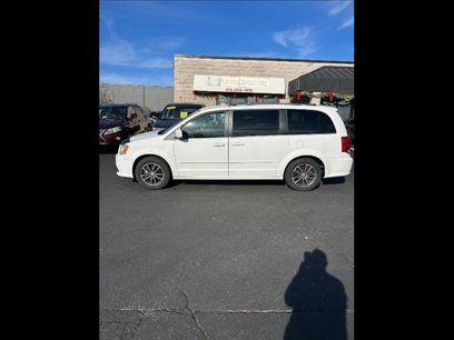 Used 2017 Dodge Grand Caravan SXT