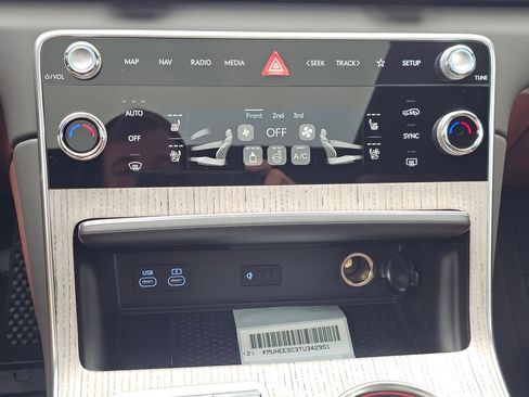 New 2026 Genesis GV80 3.5T Prestige AWD/4WD image 16