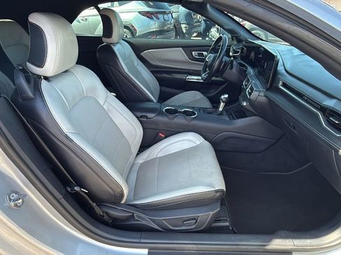 Used 2024 Ford Mustang GT Premium image 25
