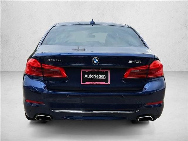 Used 2019 BMW 540i w/ Executive Package RWD image 6