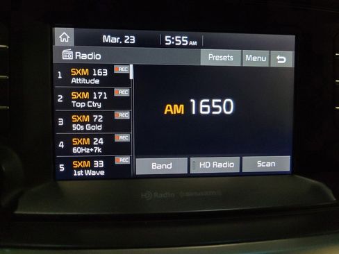 Used 2019 Kia Sorento EX image 25