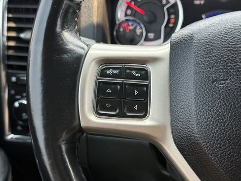 Used 2017 RAM 1500 Laramie w/ Convenience Group AWD/4WD image 21