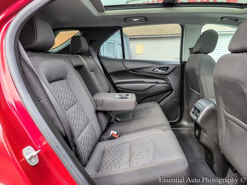 Used 2021 Chevrolet Equinox LT image 26