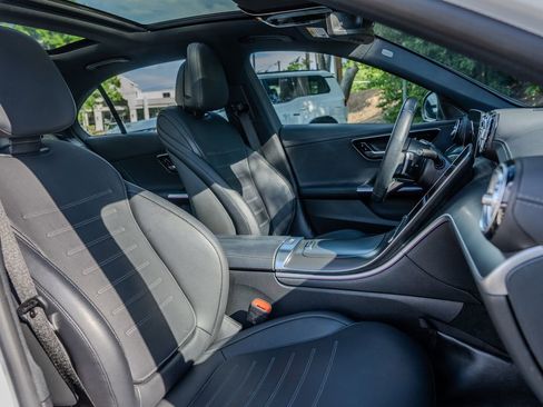 Used 2023 Mercedes-Benz C 300 Sedan image 22