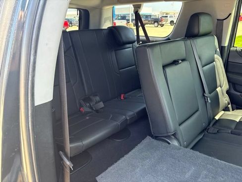 Used 2019 Chevrolet Suburban LT AWD/4WD image 23