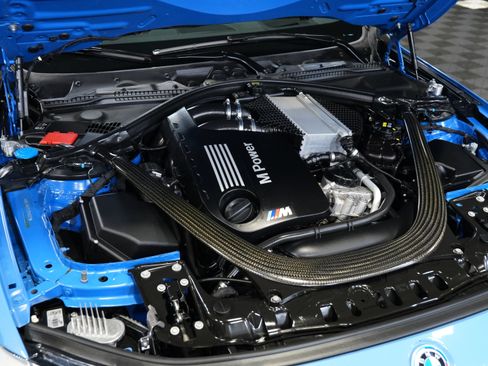 Used 2018 BMW M3 RWD image 50