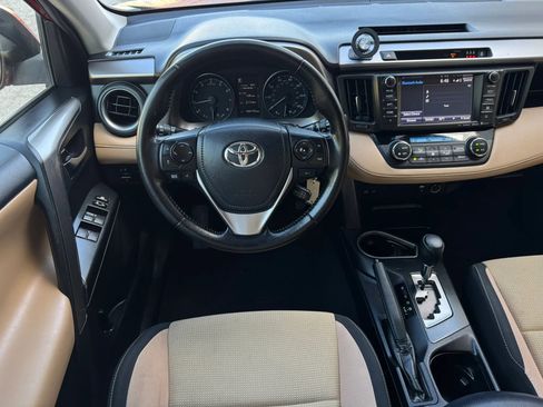 Used 2017 Toyota RAV4 XLE FWD image 30