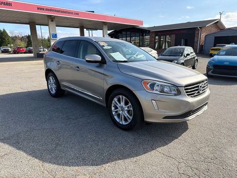 Used 2016 Volvo XC60 T5 Premier image 4