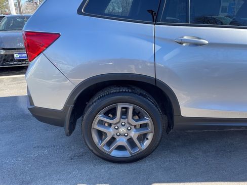 Used 2022 Honda Passport EX-L image 4