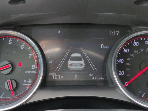 Used 2020 Toyota Camry XSE FWD image 29