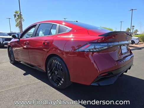 New 2026 Nissan Sentra SR w/ SR Premium Package FWD image 5
