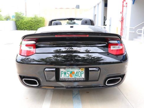 Used 2010 Porsche 911 Turbo image 9