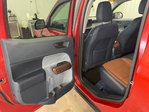 Certified 2024 Ford Maverick Lariat w/ 4K Tow Package AWD/4WD image 20