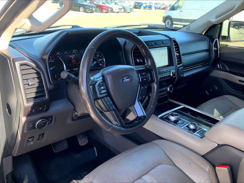 Used 2019 Ford Expedition Limited image 17