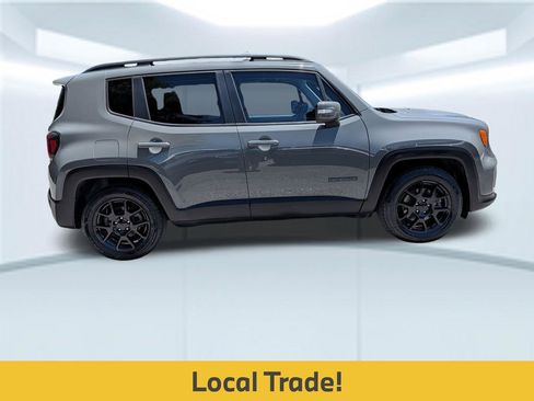Used 2020 Jeep Renegade Altitude FWD image 8